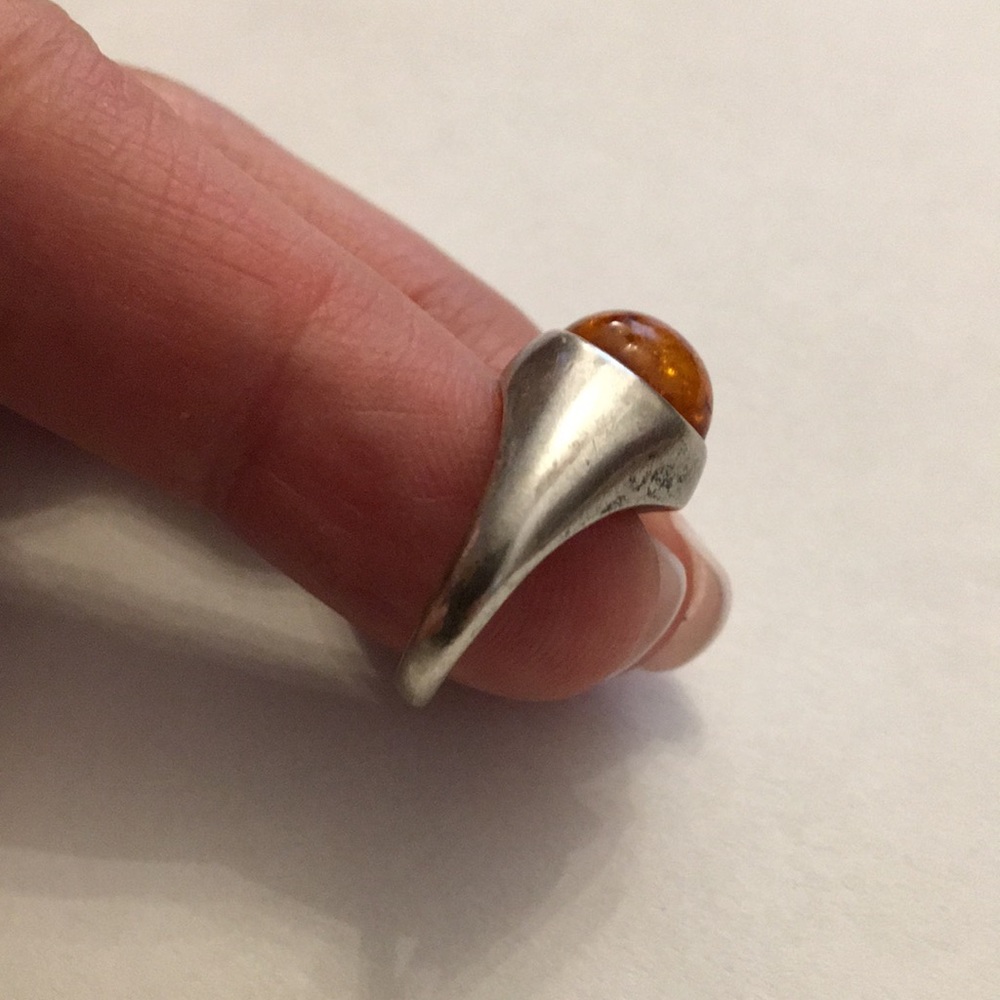 🍭SHELLY🍭Very old Artisan Amber ring in sterling silver (Size 5) - Picture 11 of 11